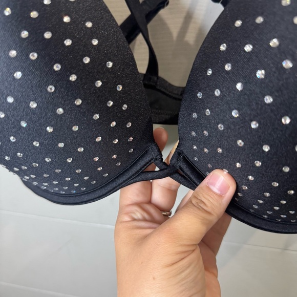 Victoria’s Secret NWT Elegant Black Studded Women's Swim Bikini Top Size 38DD - Picture 6 of 8